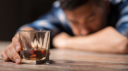 Как проходит анонимное лечение алкоголизма